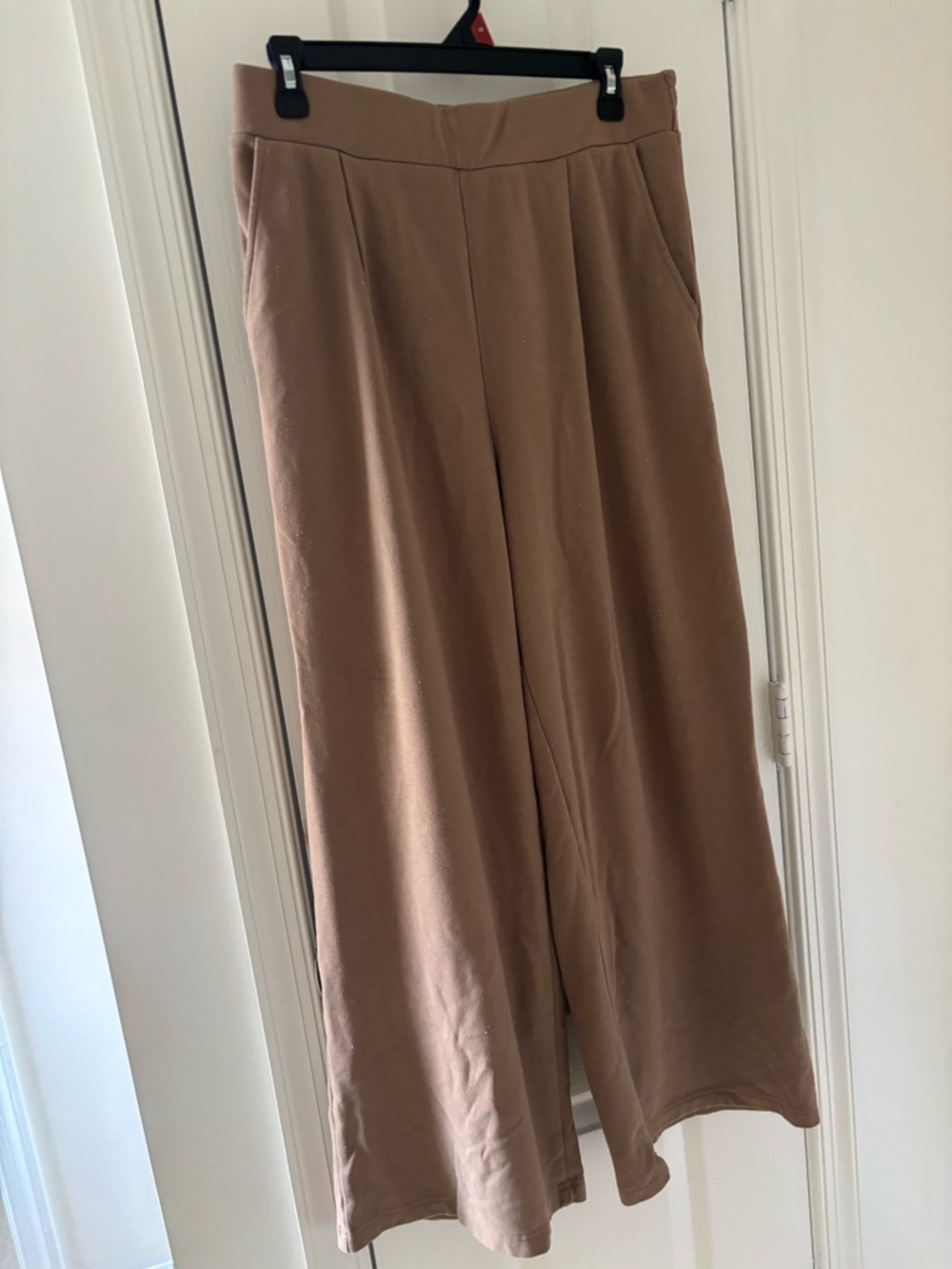 MELLODAY Wide-Leg Pants in Camel Brown